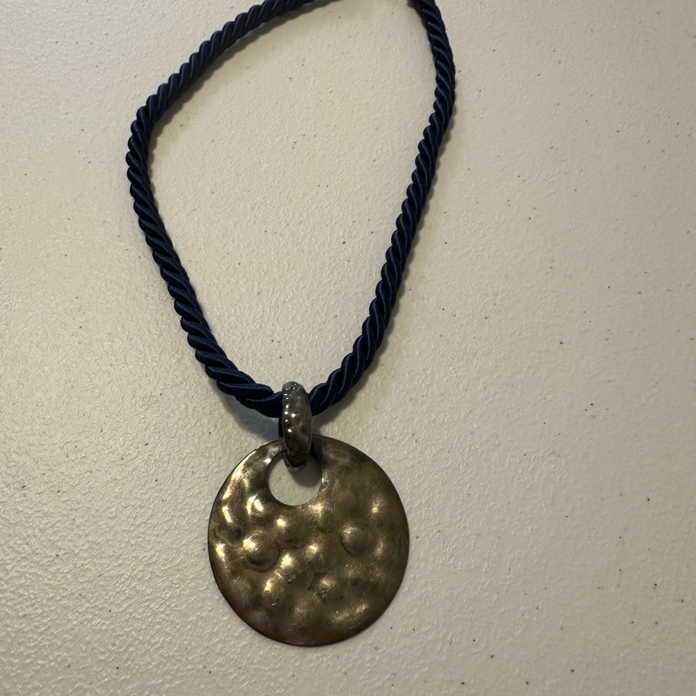 Judith Ripka rope choker with 925 Sterling Hammered Pendant